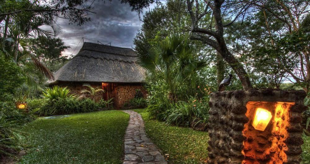 Gorges Lodge Victoria Falls Exterior photo